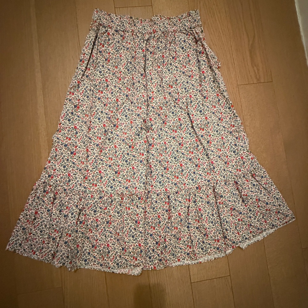LOFT Floral Midi skirt